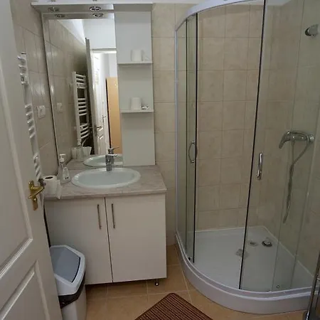 Guest house Sasfeszek - Falusi Szallashely *