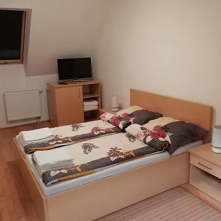 Sasfészek - Falusi 3* Hortobágy