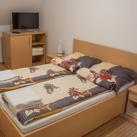 Maison d'hôtes Sasfészek - Falusi Hortobágy