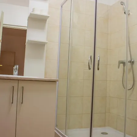 Maison d'hôtes Sasfészek - Falusi